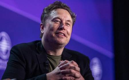 Elon Musk pledges support for Second Amendment: 'Tyrants' disarm the people