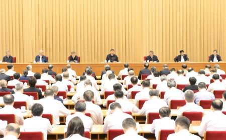 人民日报头版评论：朝着建成教育强国战略目标扎实迈进