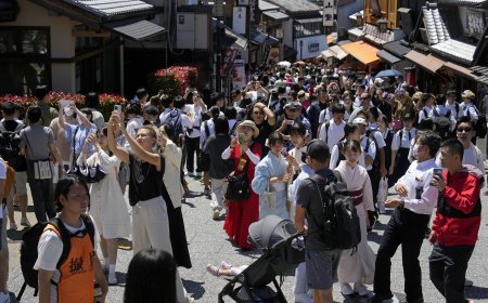 中日韓旅遊部長簽署聯合宣言 2030年達成4000萬人次互訪