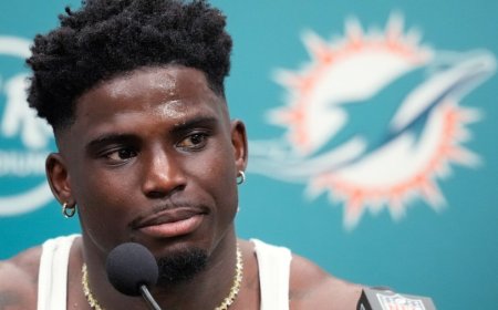 Tyreek Hill calls for officer who pulled him over to be fired