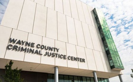 Michigan teen allegedly murders mother of teen rival who was trying to protect her son