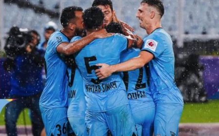 Mumbai City FC Make Dramatic Comeback To Draw Mohun Bagan 2-2 In Indian Super League Opener