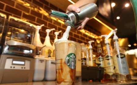 搶救星巴克 新CEO的百日計畫｜天下雜誌