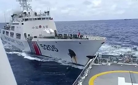 Philippine Coast Guard ship in South China Sea standoff returns to port