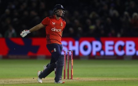 England vs Australia 3rd T20I Highlights: Match Abandoned Due To Rain; Series Ends 1-1