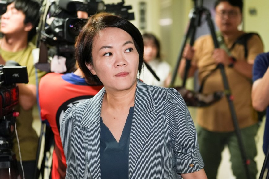 柯文哲稱3月才知京華城840%容積率 簡舒培:睜眼說瞎話