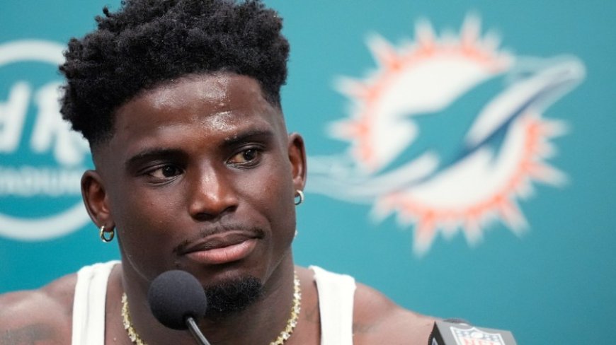 Tyreek Hill calls for officer who pulled him over to be fired