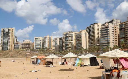 People in Beirut seek shelter on beaches as Israeli strikes continue