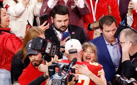 Travis Kelce's BFF Spills The Tea On Taylor Swift's Real Game Day Vibe