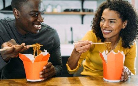 Lo mein and chow mein are popular Chinese food dishes: What's the difference?