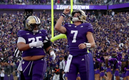 Washington downs No. 10 Michigan in rematch of last season's national championship