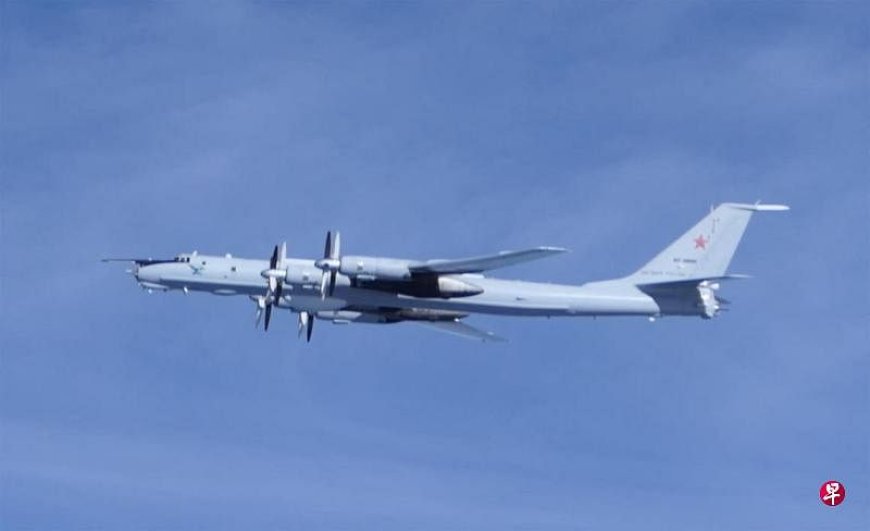 两俄战机绕飞日本列岛 日战机紧急升空应对
